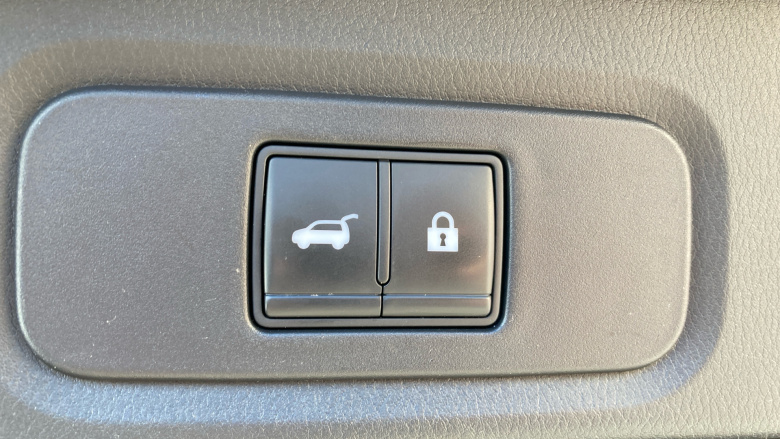 Nissan Qashqai 1.3 DiG-T MH 158 Tekna 5dr Xtronic Petrol Hatchback